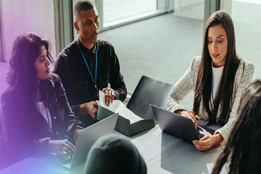 Breaking Barriers: Essential Pitfalls to Sidestep at Financial Services Industry Networking Events