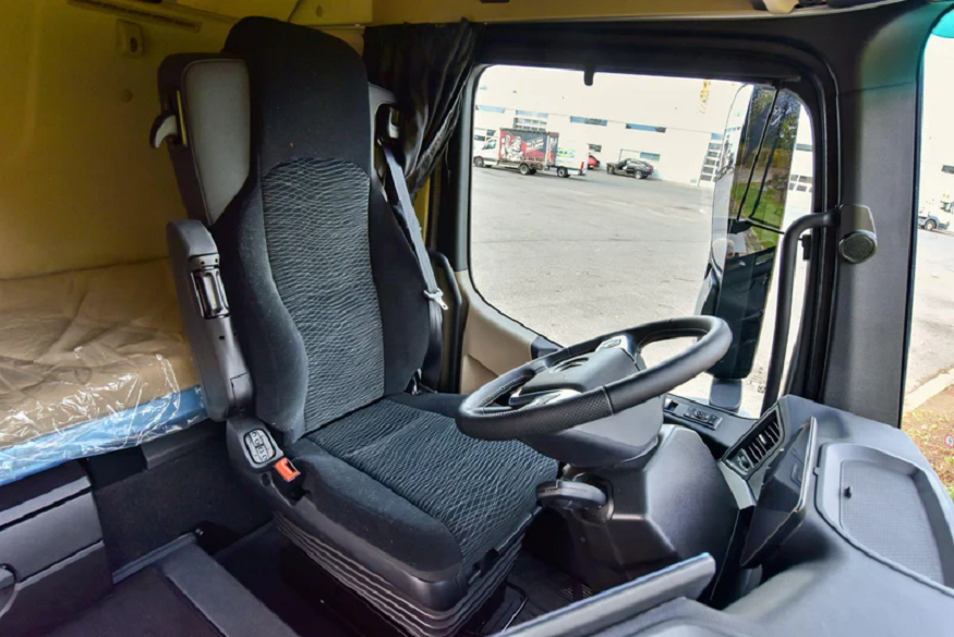 The Unsung Hero of the Delivery Route: Why Ergonomic Seats Are Essential for Drivers